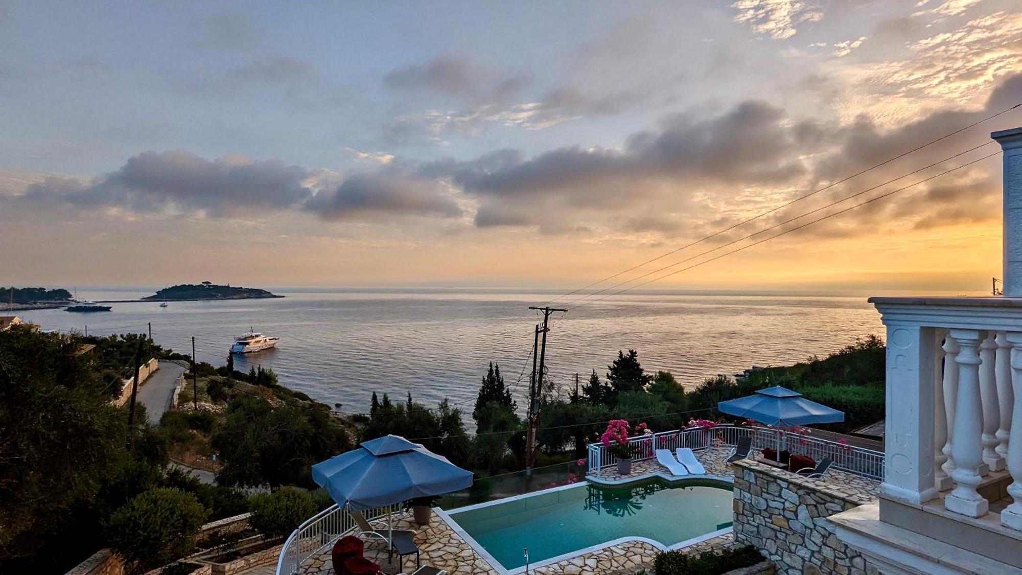 Villa Avgerini Paxos Gaios Exterior foto